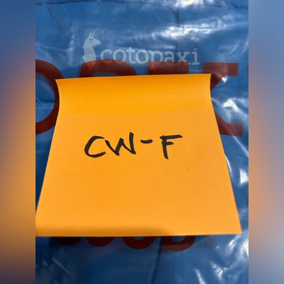 Cotopaxi Women's Large Fuego Hooded Down Jacket Puffer Lake Blue Aqua NWT - Picture 16 of 16